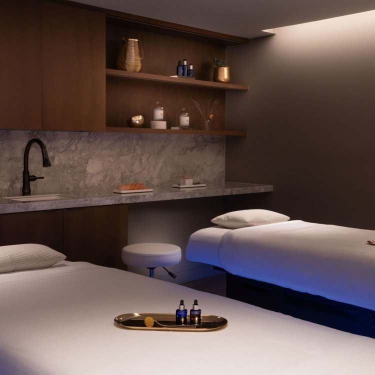 Two spa beds