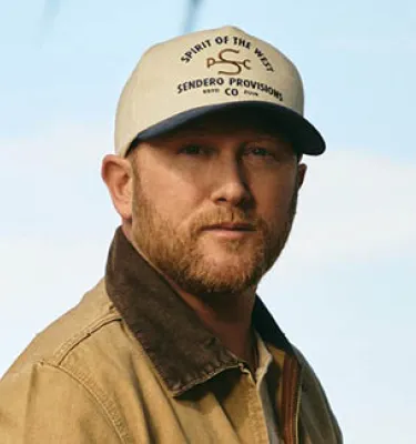 Singer Cole Swindell at the Baycare Sound.