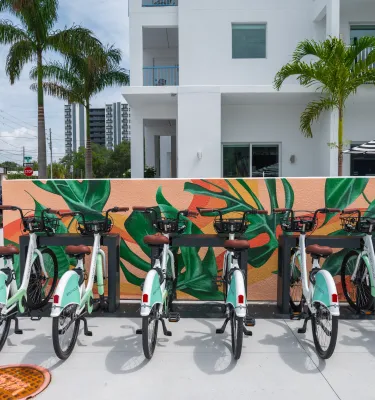 hotel bikes