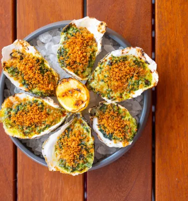 plate of oysters