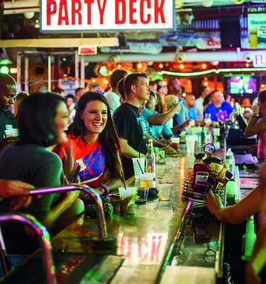 a crowded bar at Ferg's in St. Petersburg