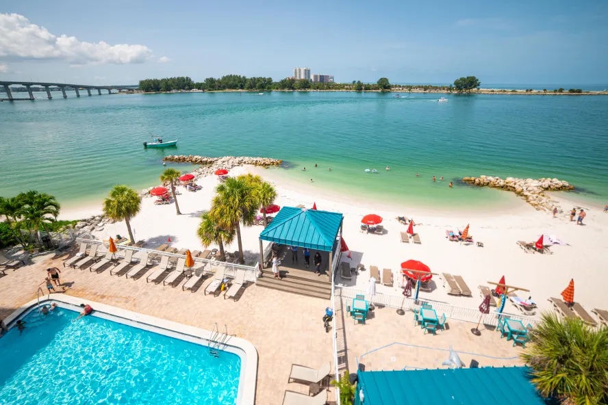 An overview of pool and beachfront of Dolphin Sands