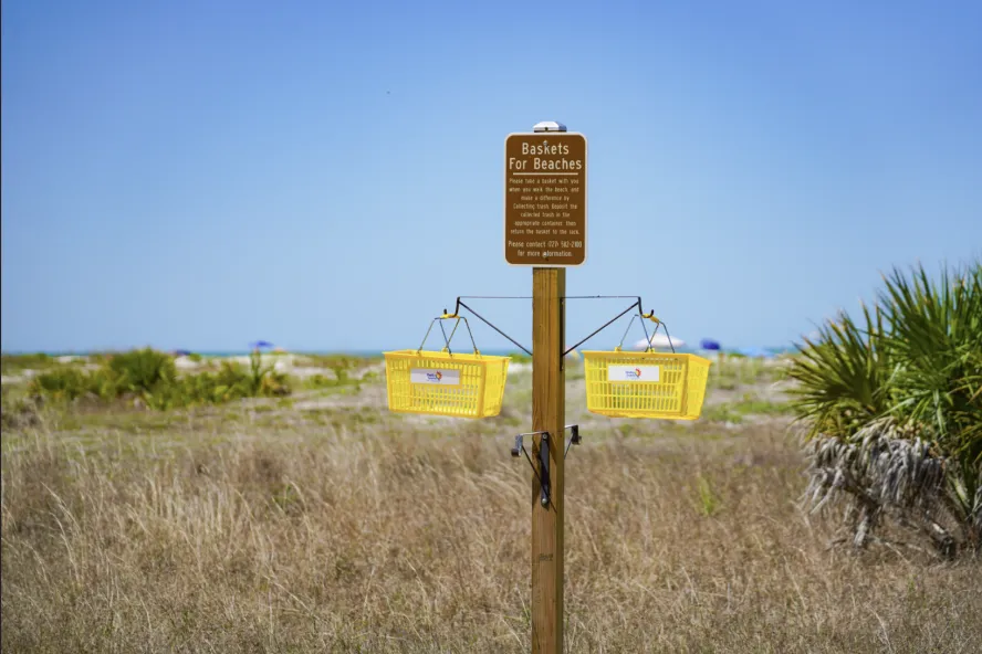 Baskets for disposal