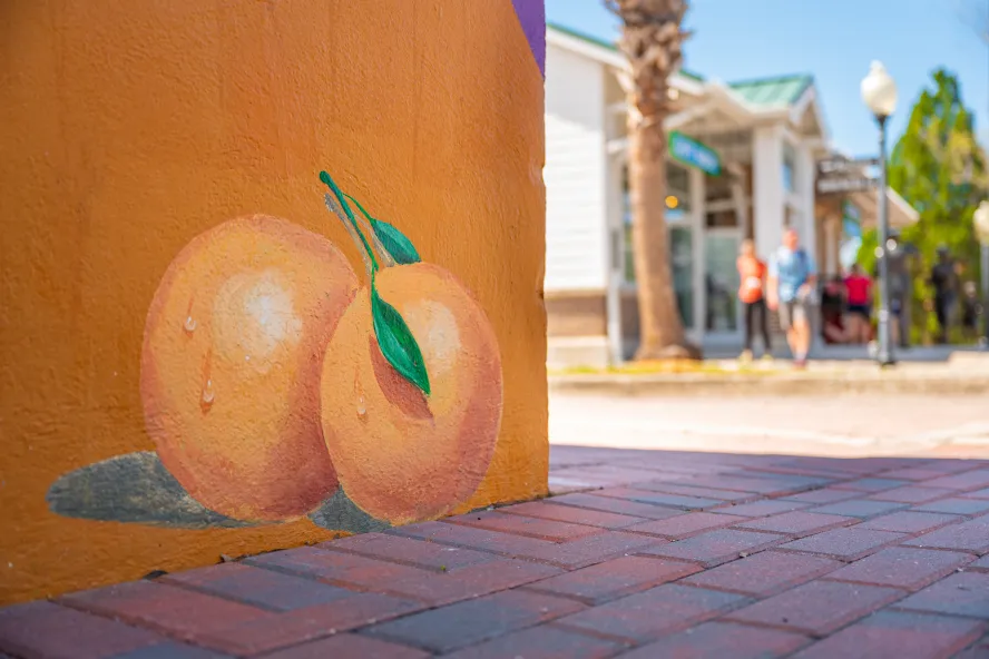 orange 