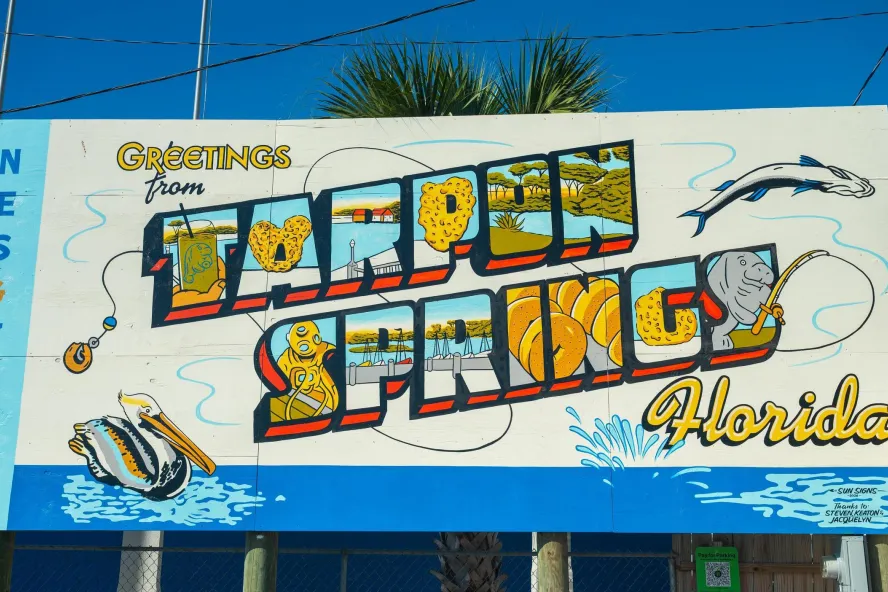 Welcome to Tarpon Springs outside sign.