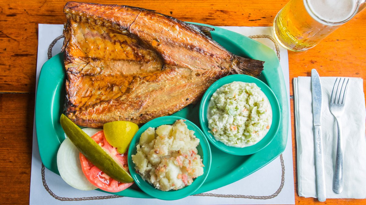 Fish platter and cold beer at Ted Peters Famous Smoked Fish