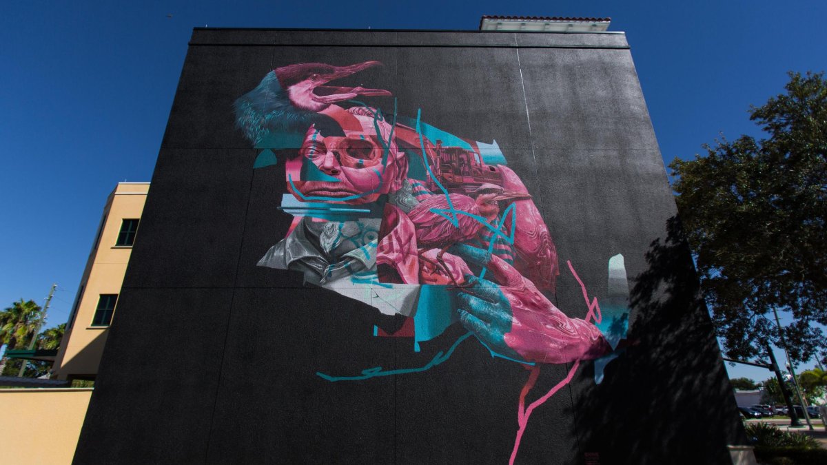 Untitled Mural by Joram Roukes, Grand Central District