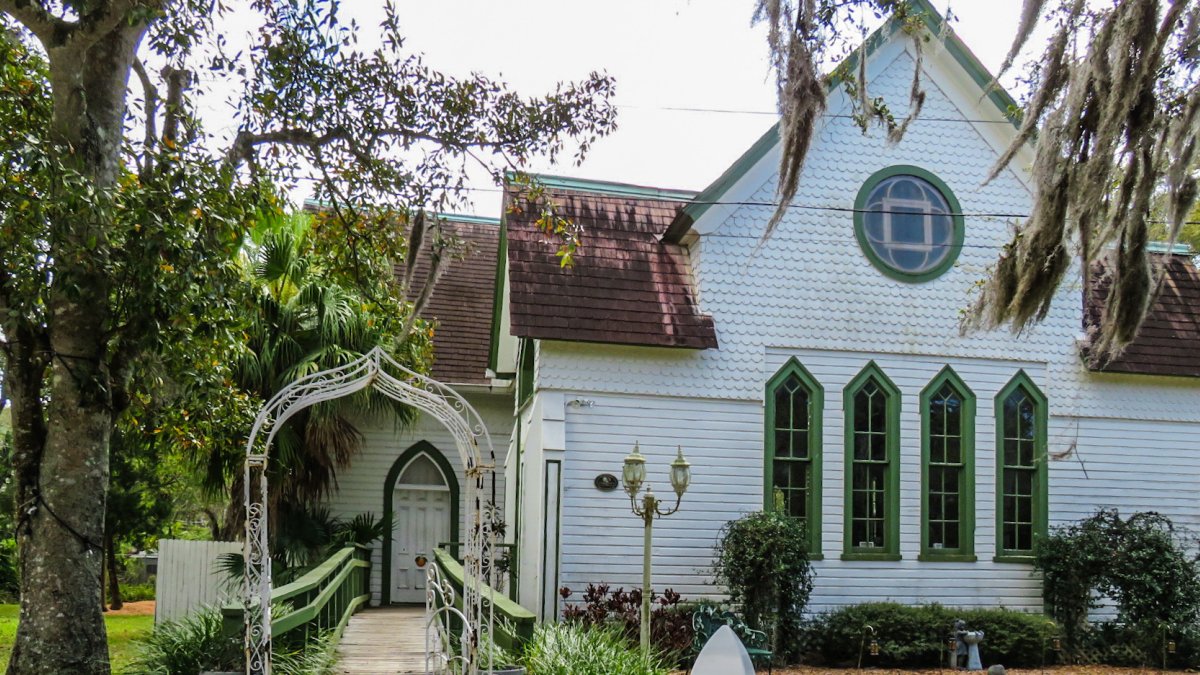 Andrews Memorial chapel