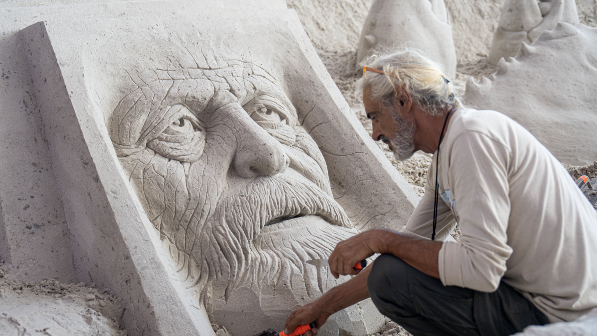 sand artist