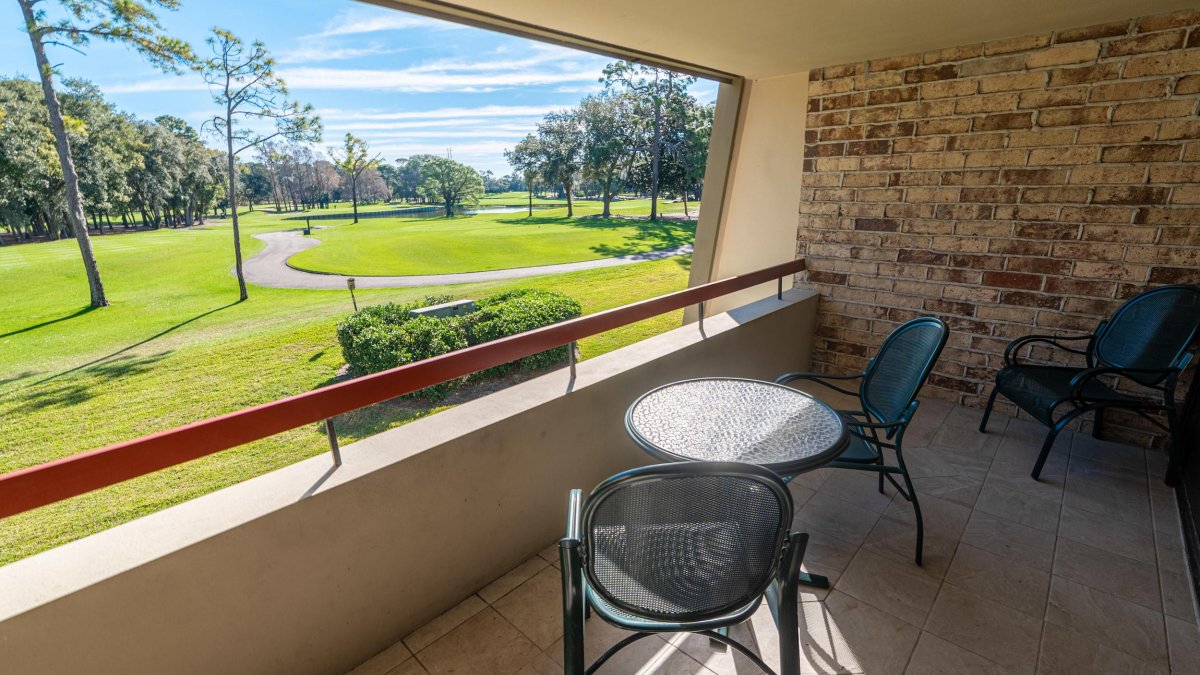 Balcony at Innisbrook overlooking golf course