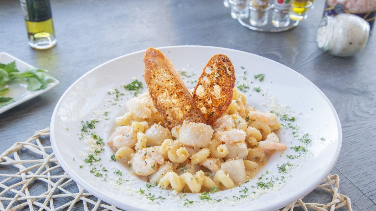 Seafood Mac and Cheese