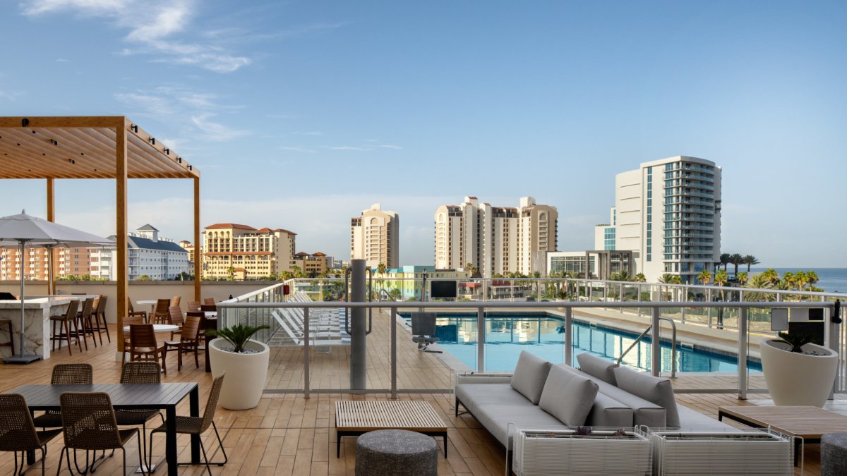 Outdoor Pool Deck
