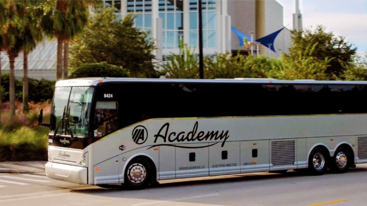 Academy Bus 3