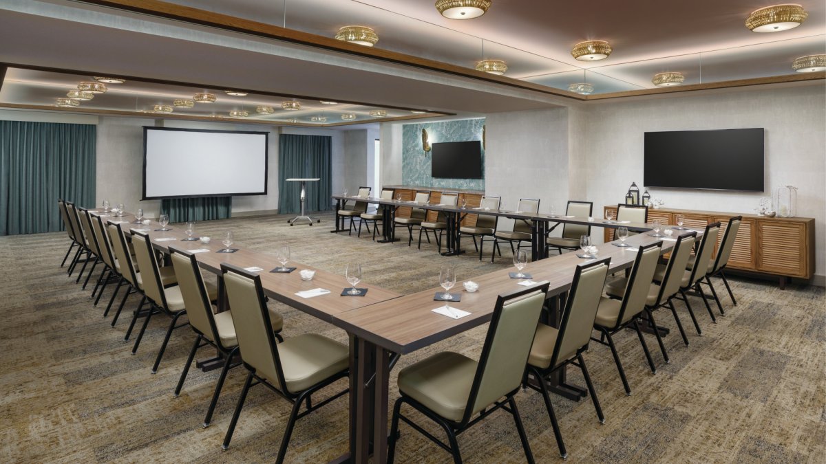 Meeting Room U-Shape