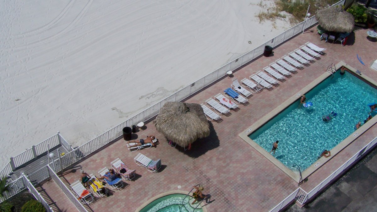 Hot tub and pool