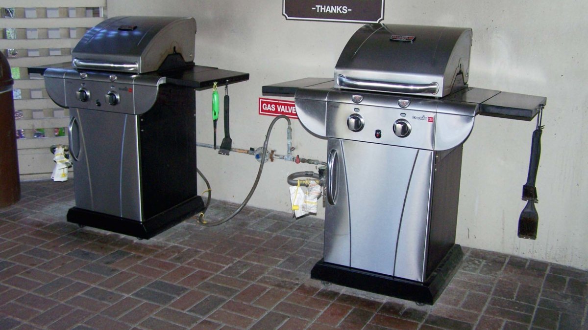 Barbecue Grills