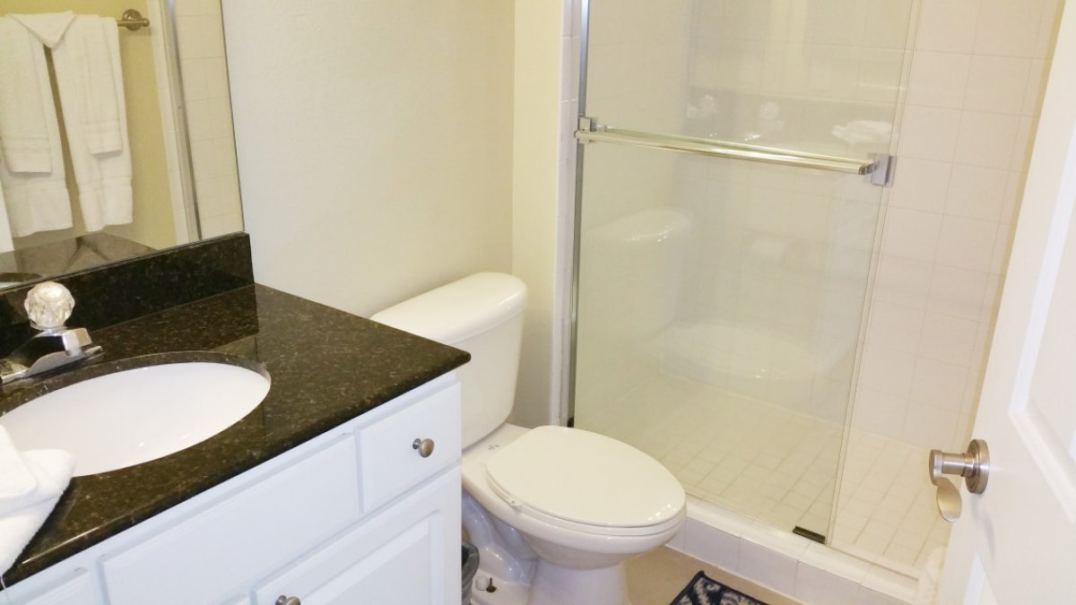 Guest bathroom at Madeira Bay Resort