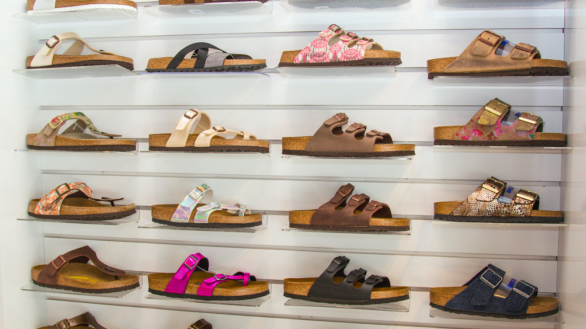 Happy feet plus near new arrivals me