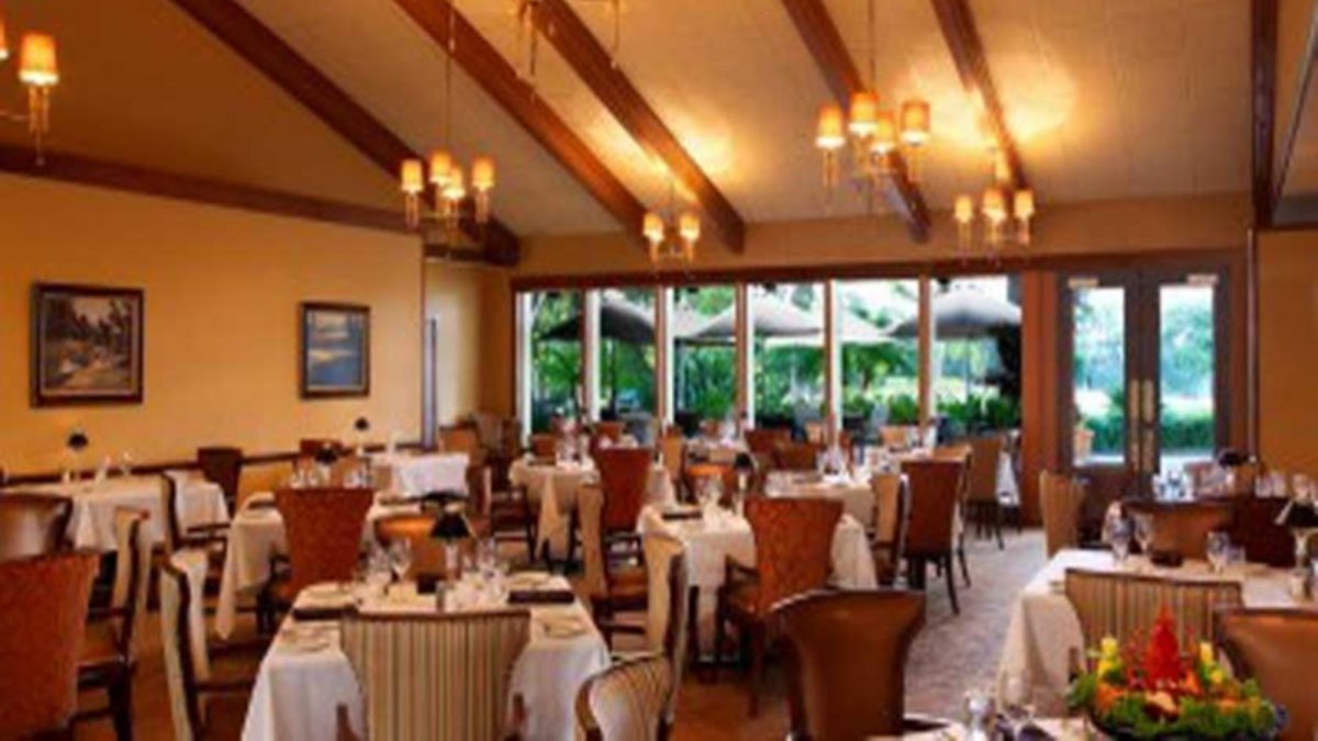 Packard's Steakhouse