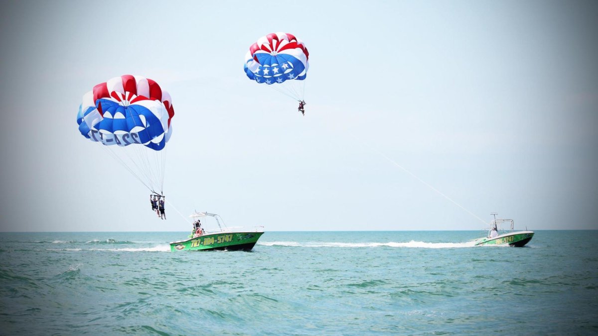 Eagle Parasail
