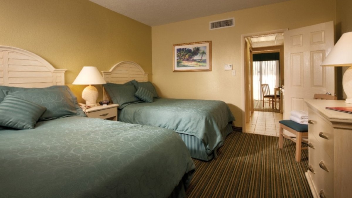 Deluxe Gulf front Suite