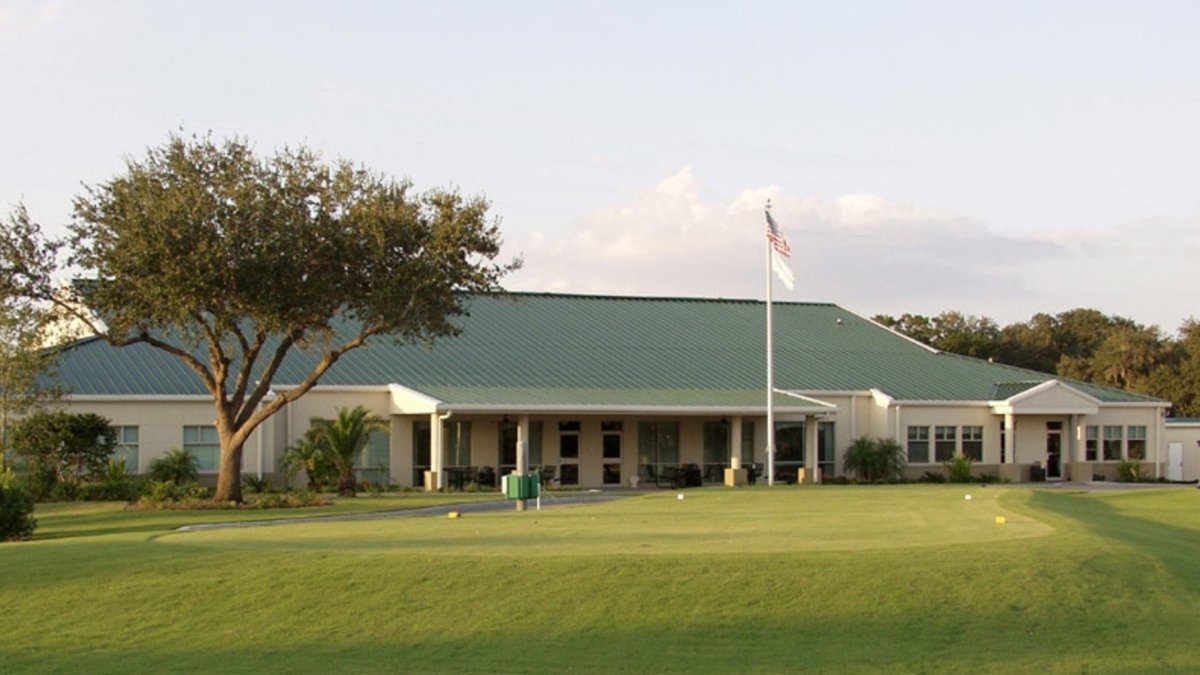 Clubhouse and 10th Tee