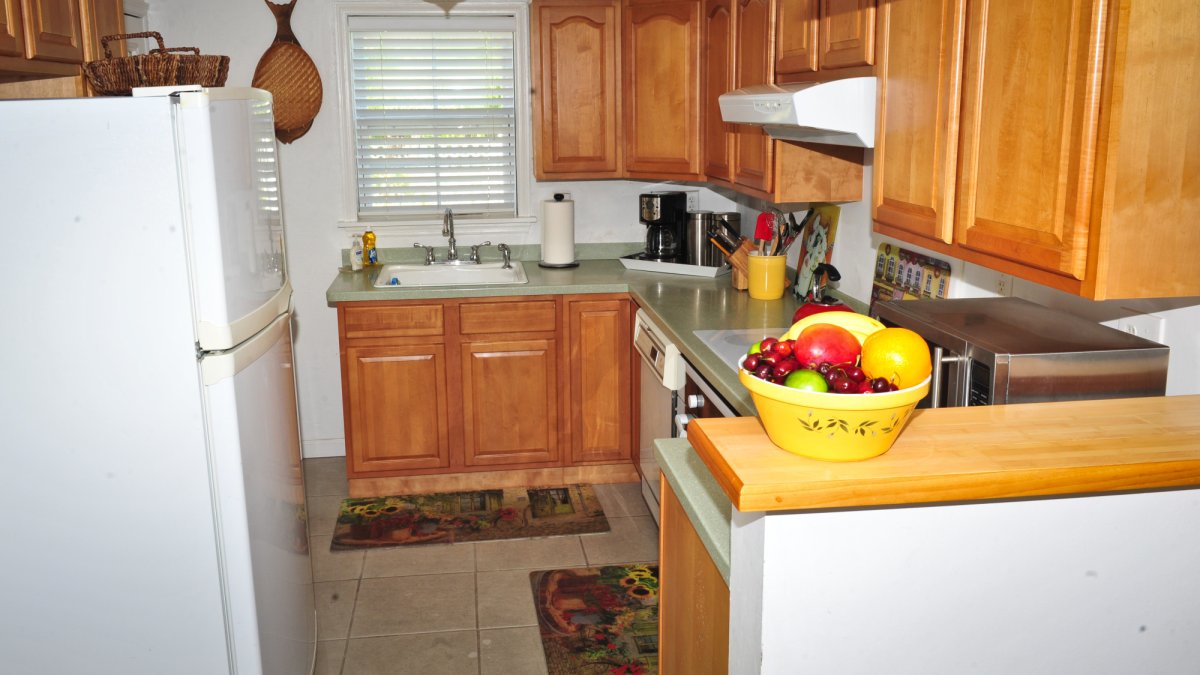 A thoroughly outfitted kitchens in a the rental unit