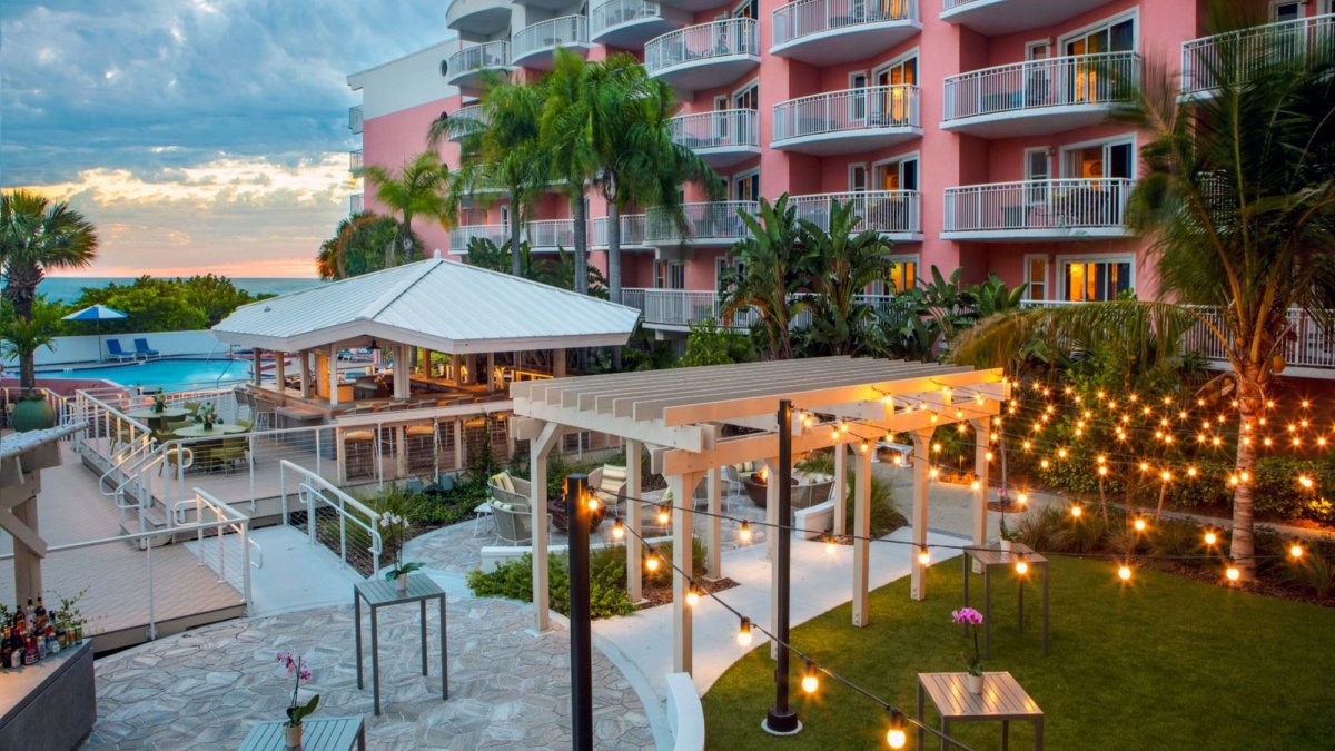 Beach House Suites by the Don CeSar