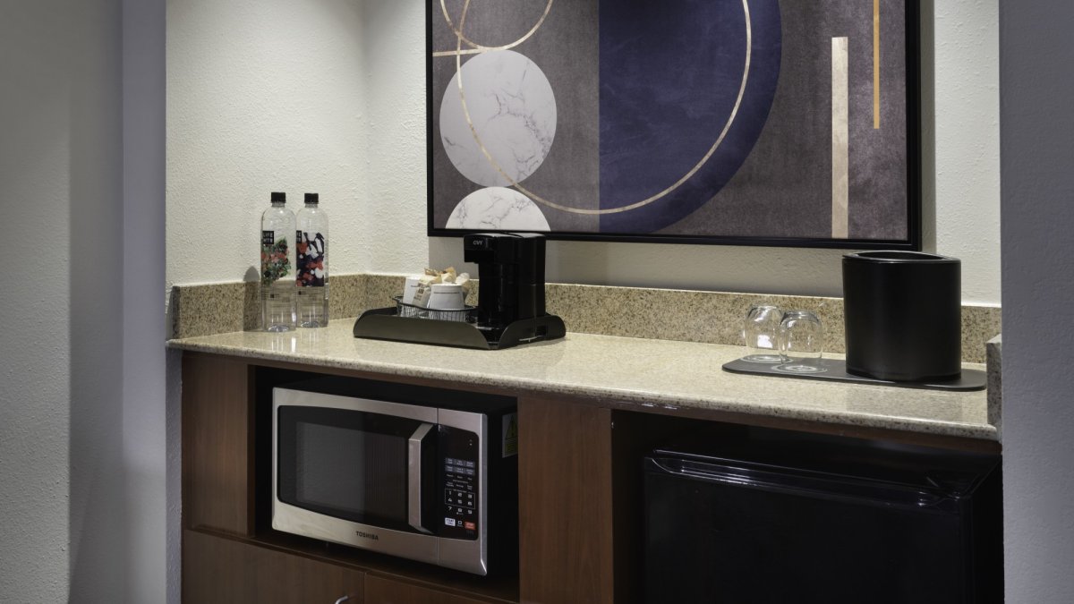 Suite Kitchenette