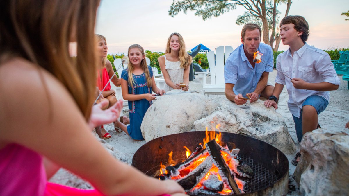 Enjoy campfire s'mores around the firepit