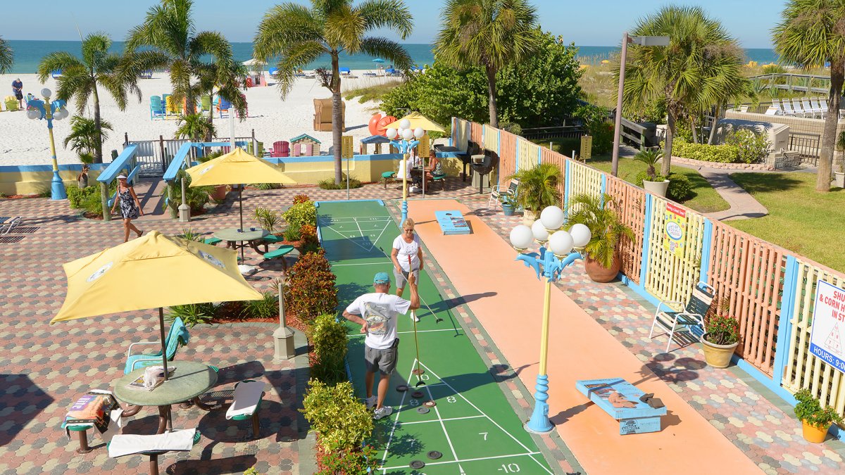 Shuffleboard directly next to the beach