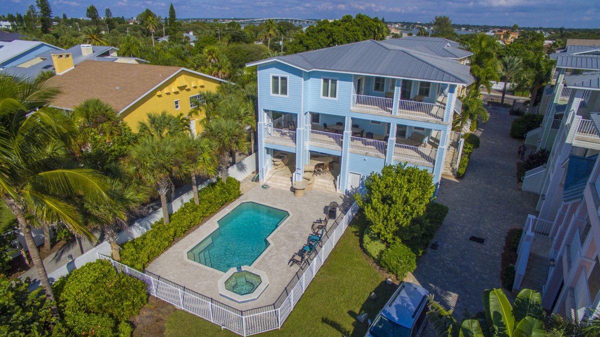 Gulf Front Beach Houses