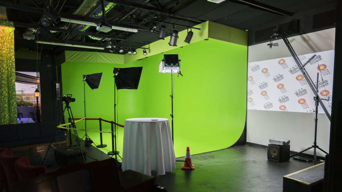 Green Screen Set Up for Party Mode