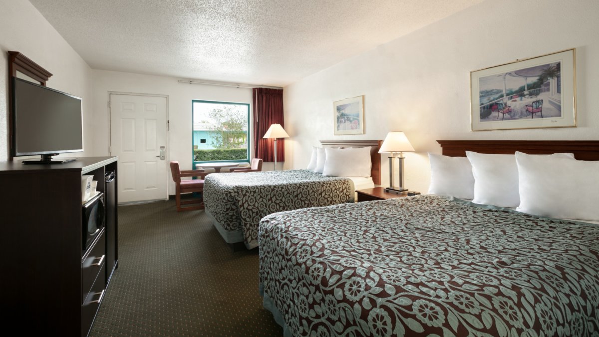 Days Inn Clearwater Central