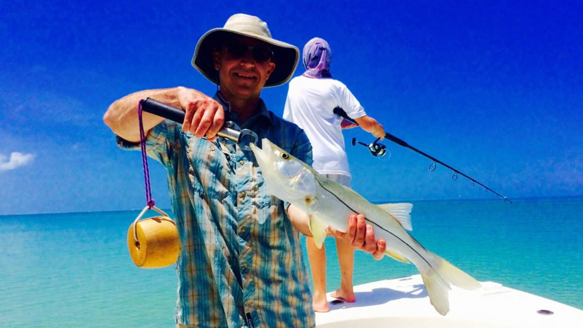 Saltwater Hook Up - Fishing Charter