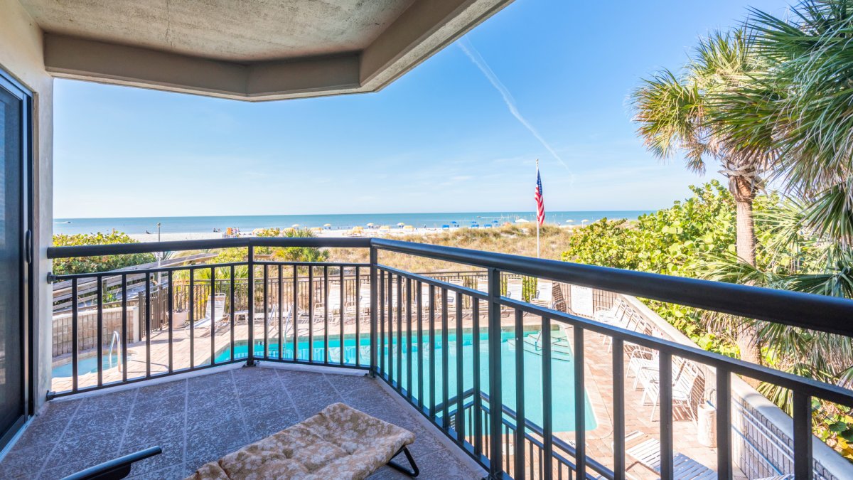 Balcony looking out to pool and Gulf of Mexico