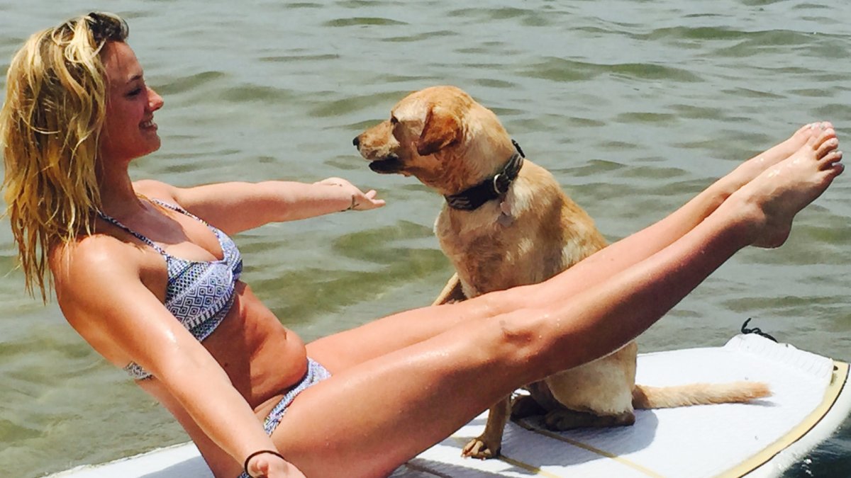 Yoga Paddleboarding