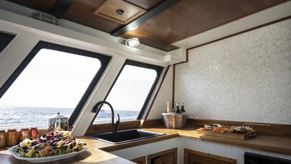 The Pelican Boat 2