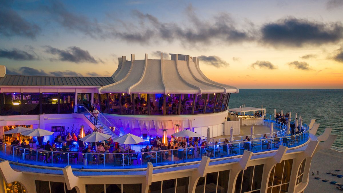 Rooftop Dining