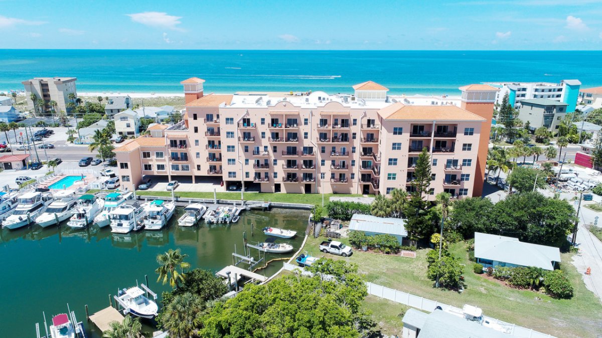 Madeira Bay Resort with Gulf of Mexico