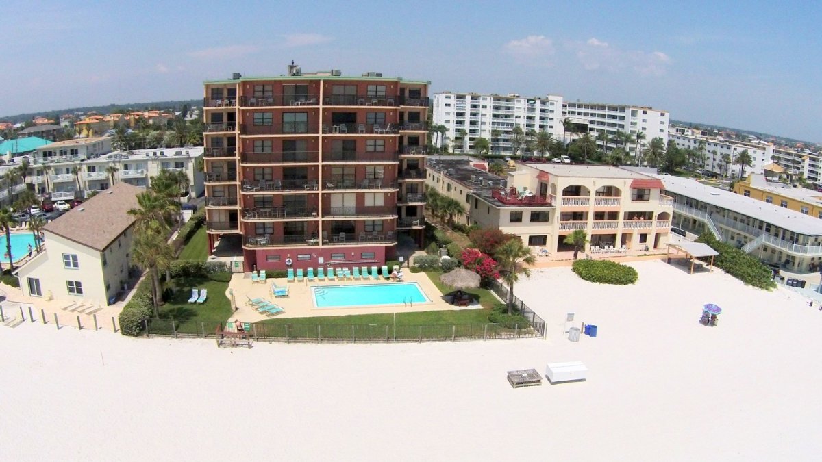 We offer 2 and 3 bedroom condos at Emerald Isle on Redington Beach