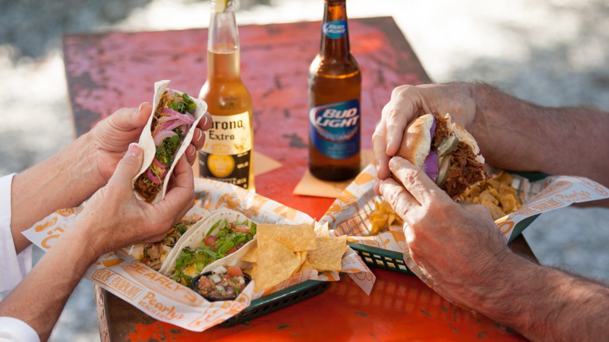 Pearly's Beach Eats