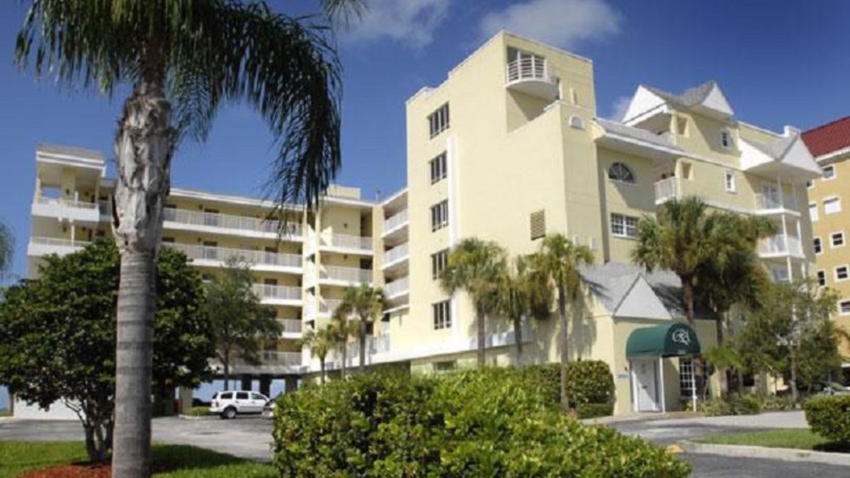 Redington Ambassador Resort