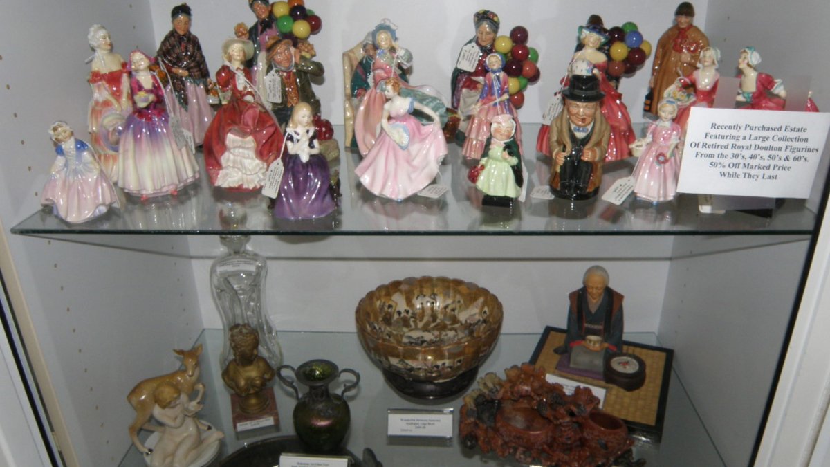 Retired Royal Daulton Figures