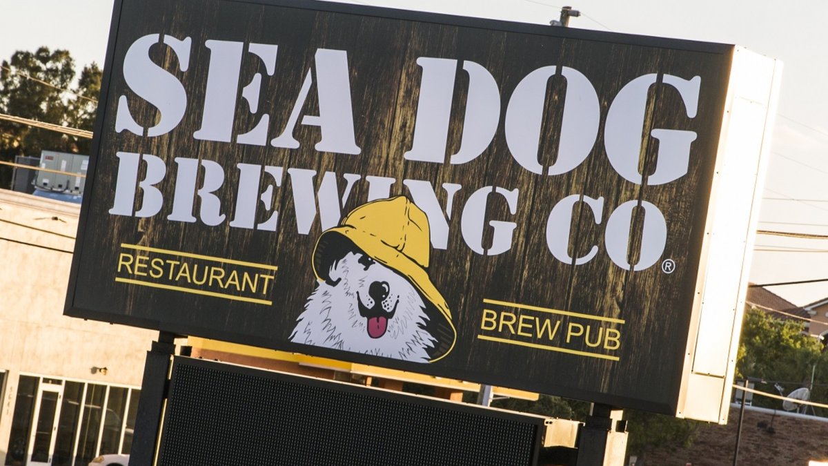 Sea Dog Brew Pub