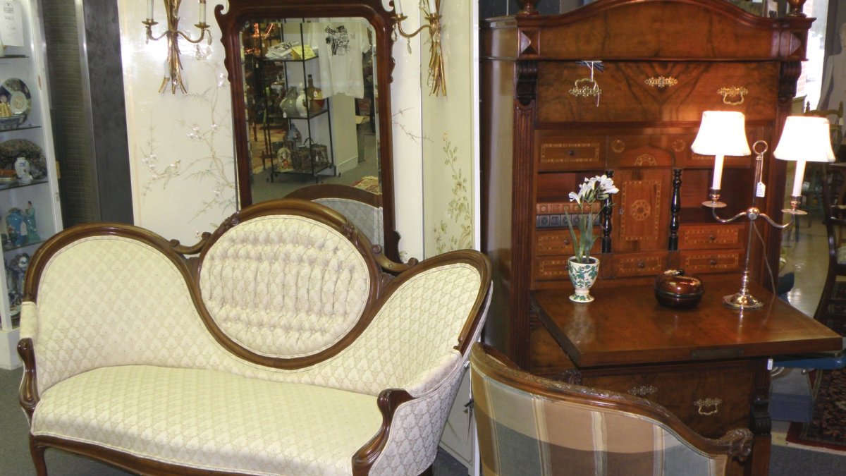 Victorian Sofa and Abbatant Vignette