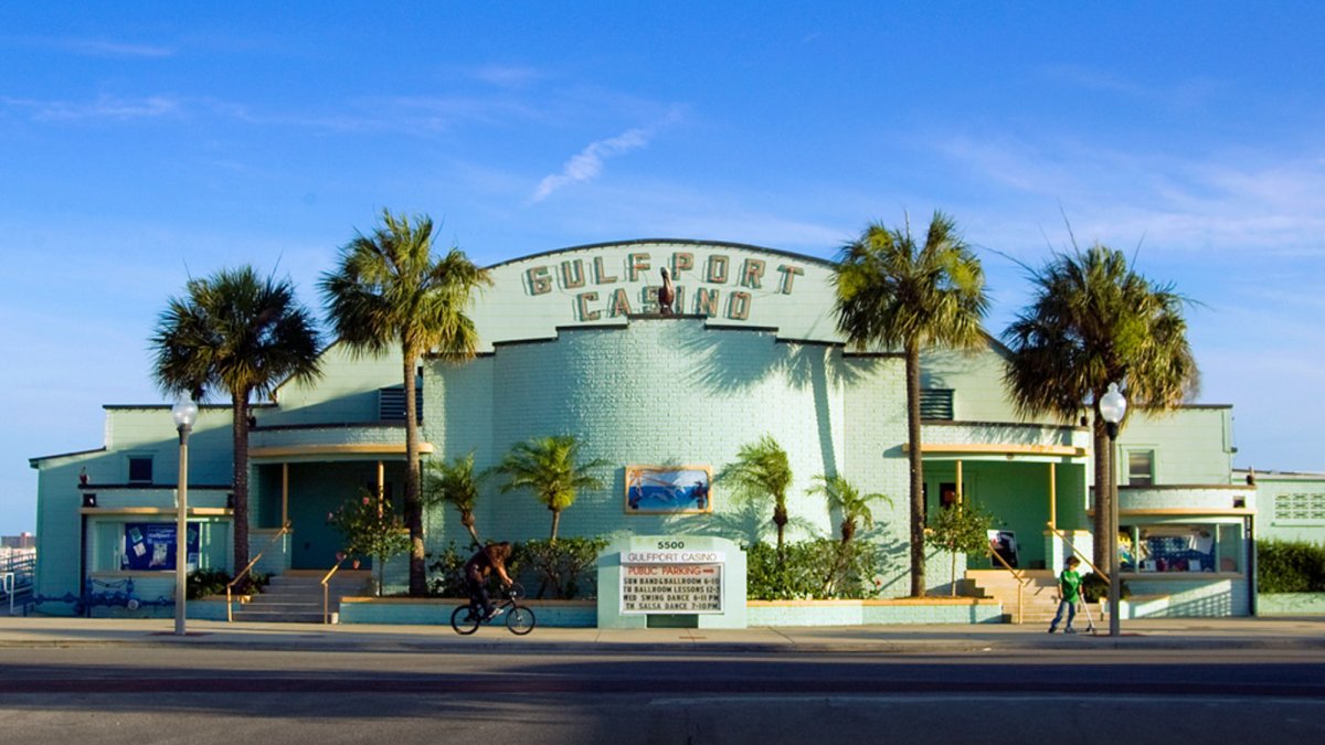 Historic Waterfront Gulfport Casino Ballroom