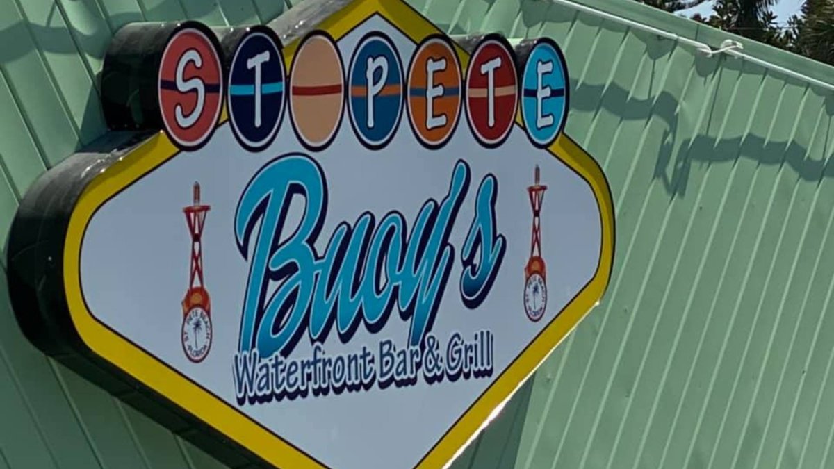 Buoy's Waterfront Bar and Grill