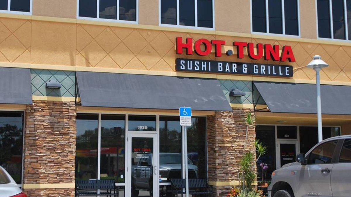 Hot Tuna Sushi Bar & Grille