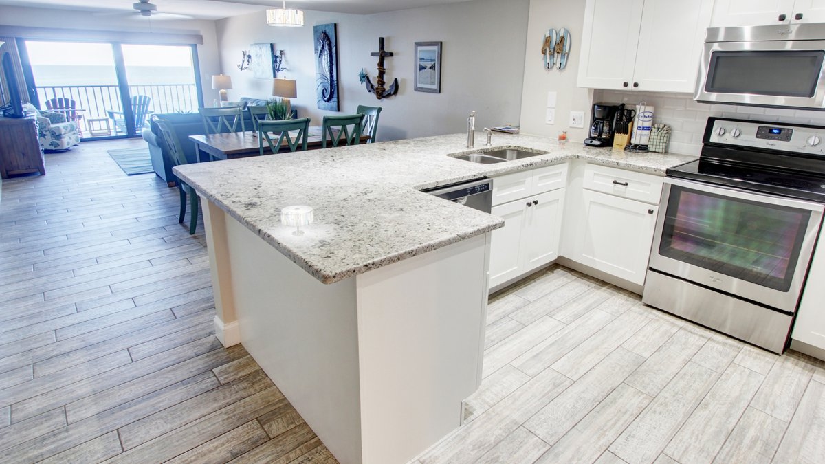 Kitchen in Gulf front vacation condo by TRS-Travel Resort Services